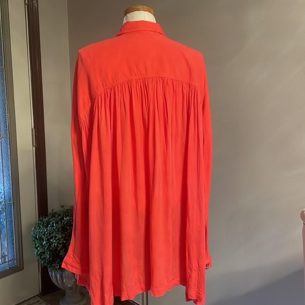 FREE PEOPLE women’s OVERSIZED LOVELY DAY button up collared SHIRT pockets Small - Picture 10 of 15